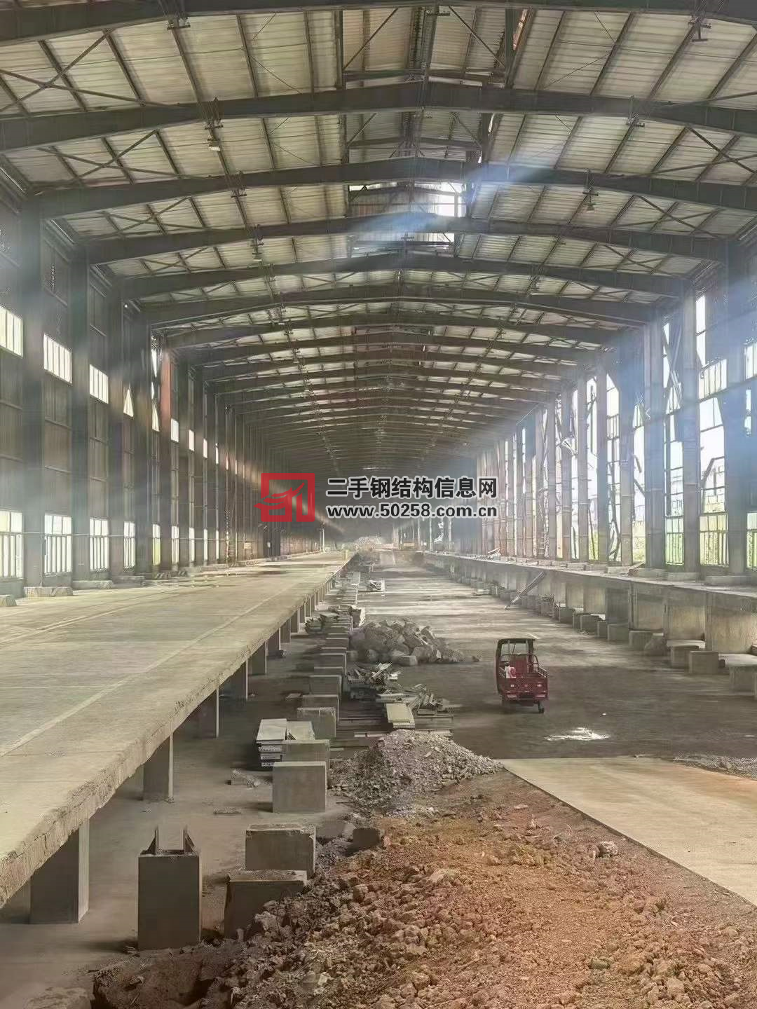 宽25米1240米长高12.5米