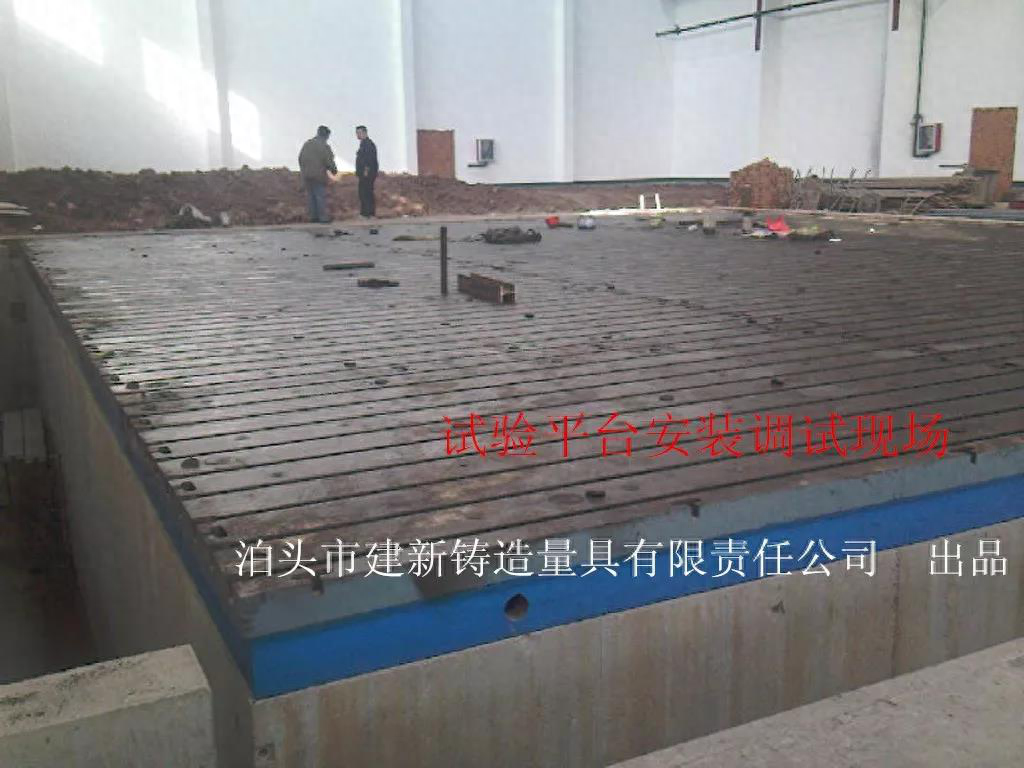 螺栓钢脚结构安装地方图片_钢结构地脚螺栓定位_钢结构地脚螺栓安装