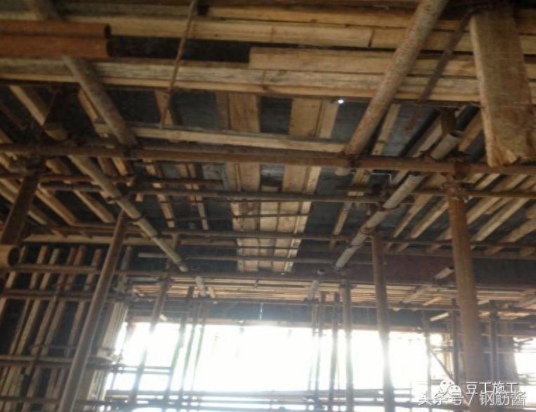 pkpm连跨门钢设计_pkpm钢结构_钢结构厂家