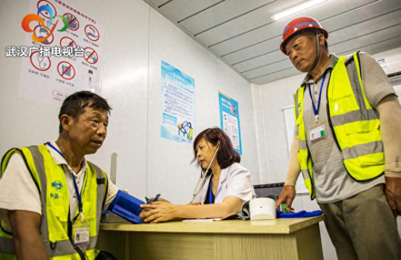 露天焊接对温度湿度风的要求_分析严寒地区露天焊接钢结构_露天进行焊接作业