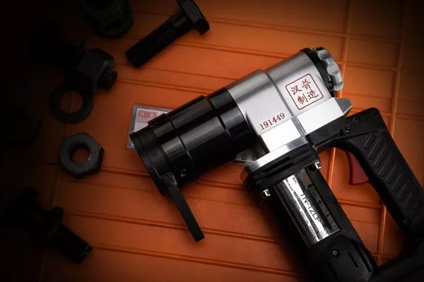 螺栓连接的强度计算公式_钢结构高强度螺栓连接的设计_螺栓连接的强度设计值表